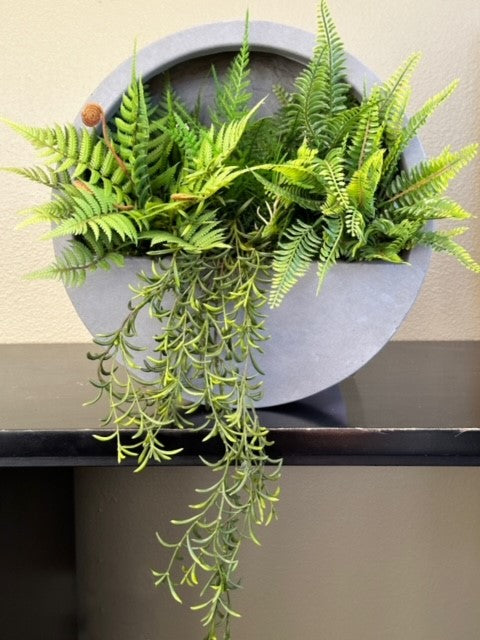 Medium Poppy Round Wall Planter with UV Protected Ferns AR1762UV