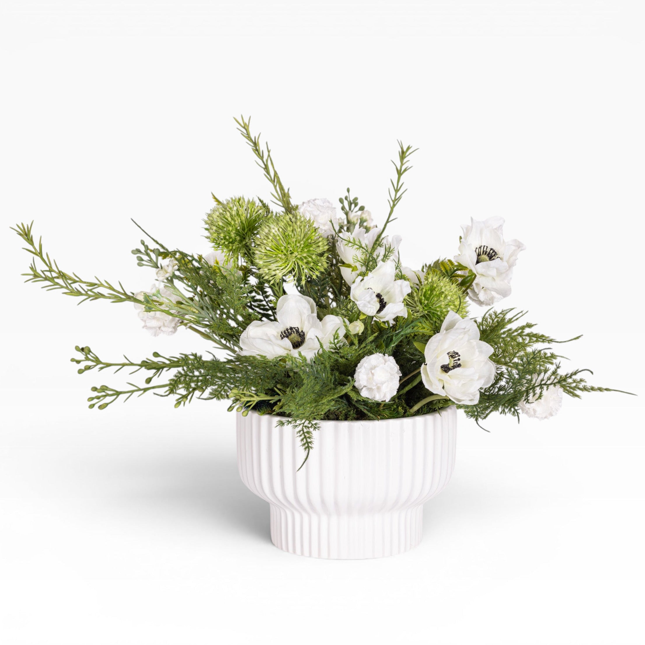 8" Wally Pot with Mixed Floral Arrangement AR1922