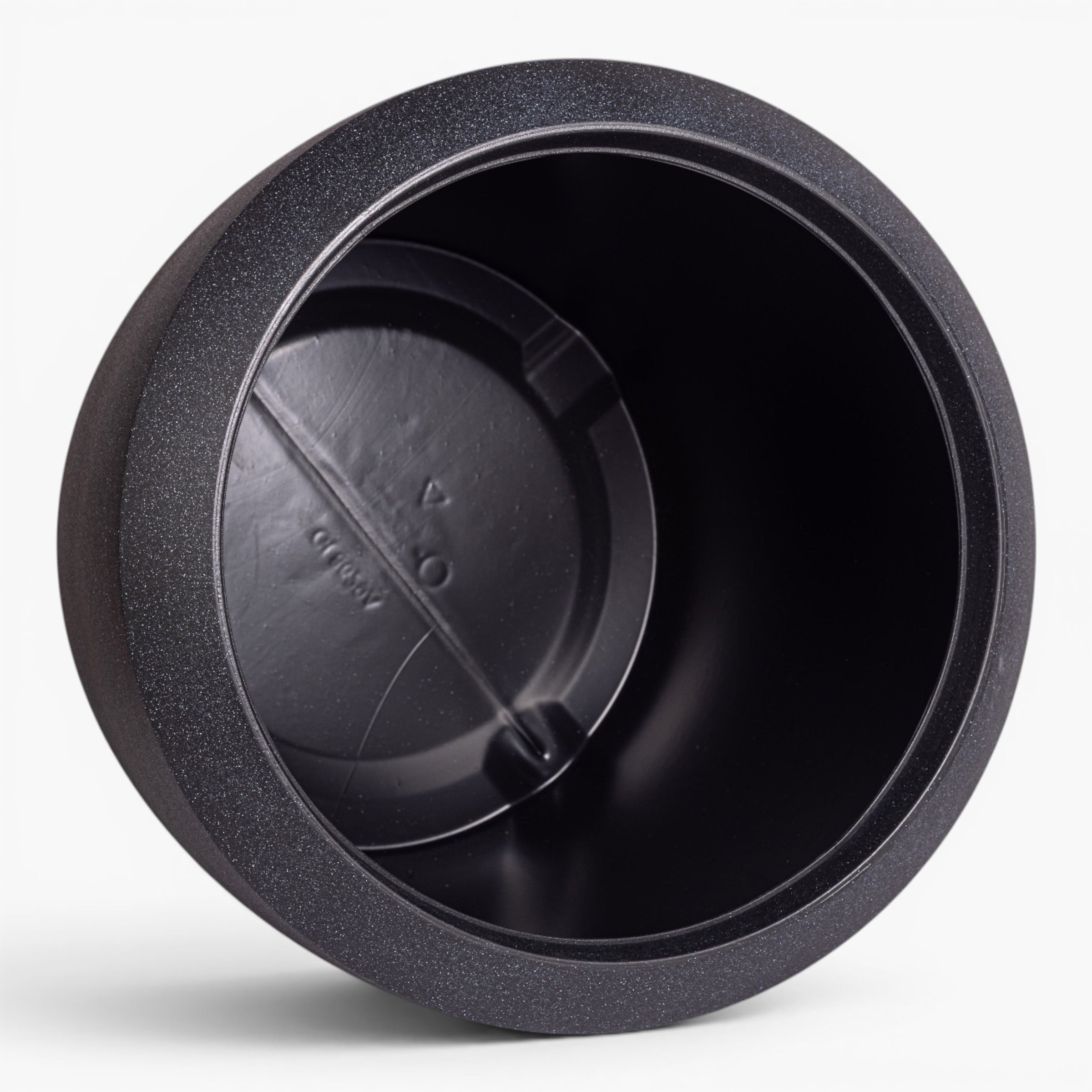 Brynn Planter Black CN1460WH | CN1461BK