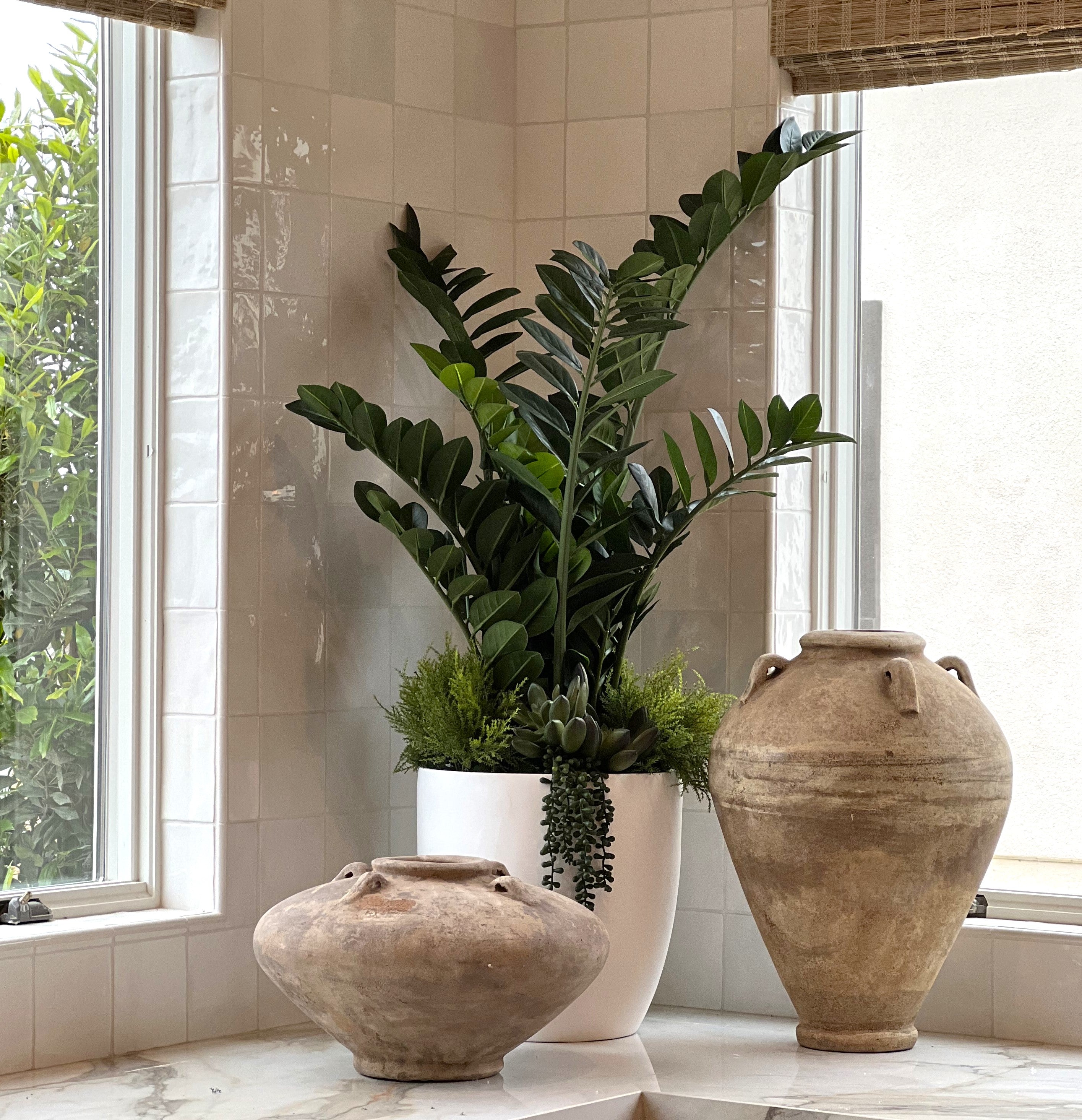 Amalfi Jug CN1336