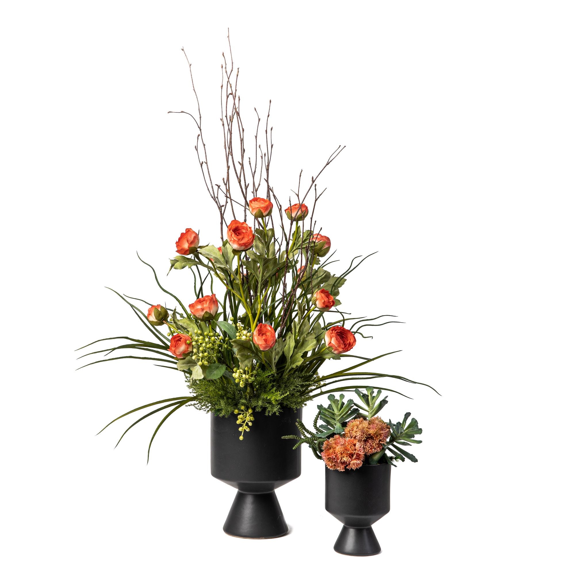 De Vil Pedastal Set with Coral Ranuncula Arrangement AR1327