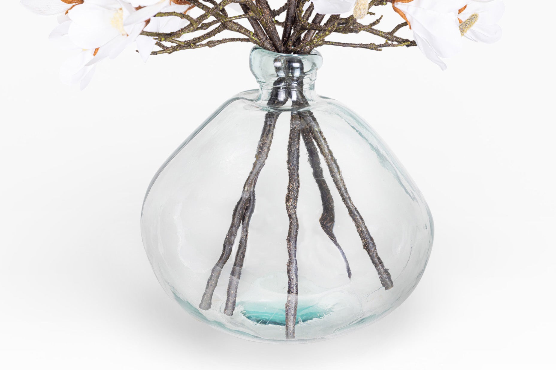 San Miguel Glass with Magnolia Arrangement AR1494