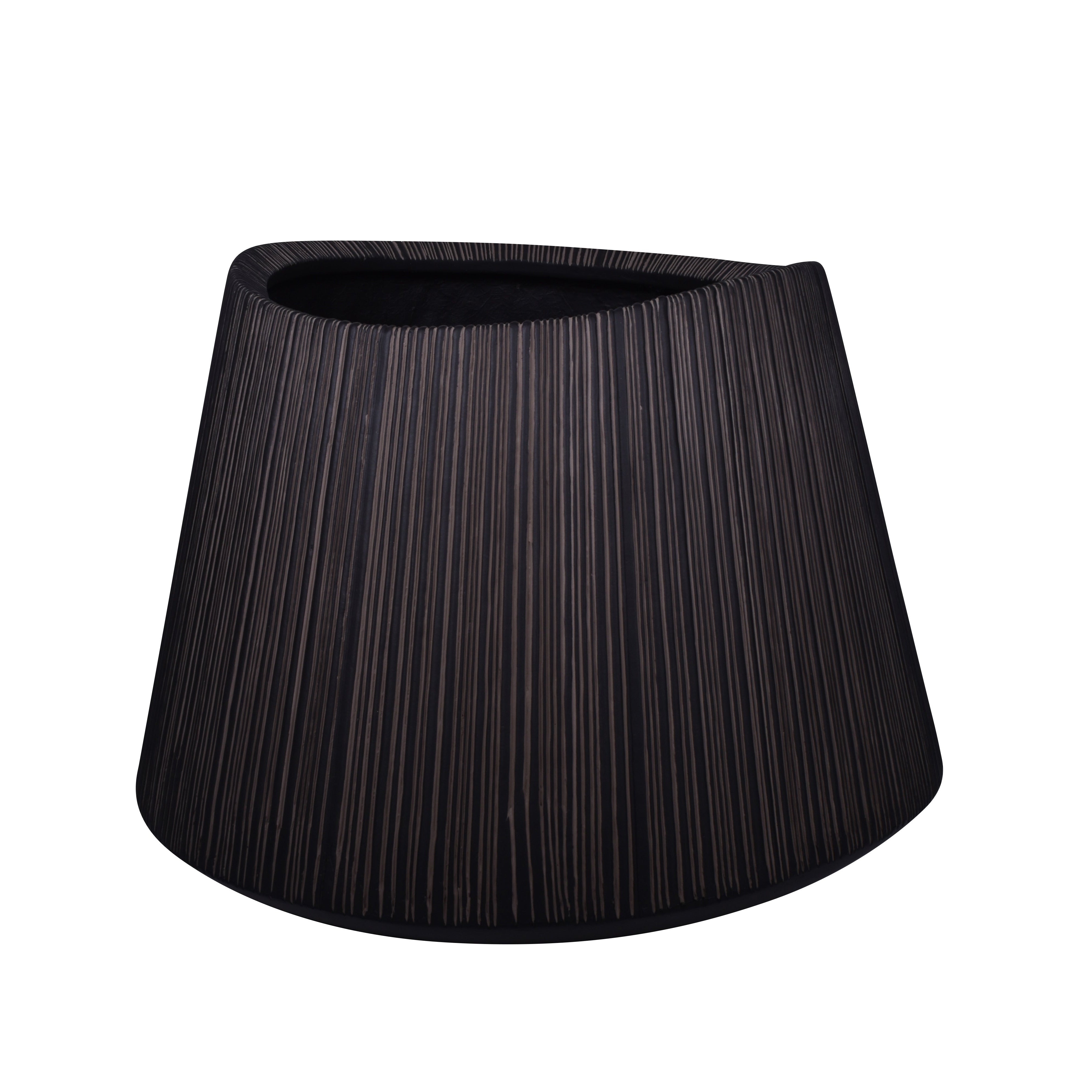 Barton Planter    CN1213