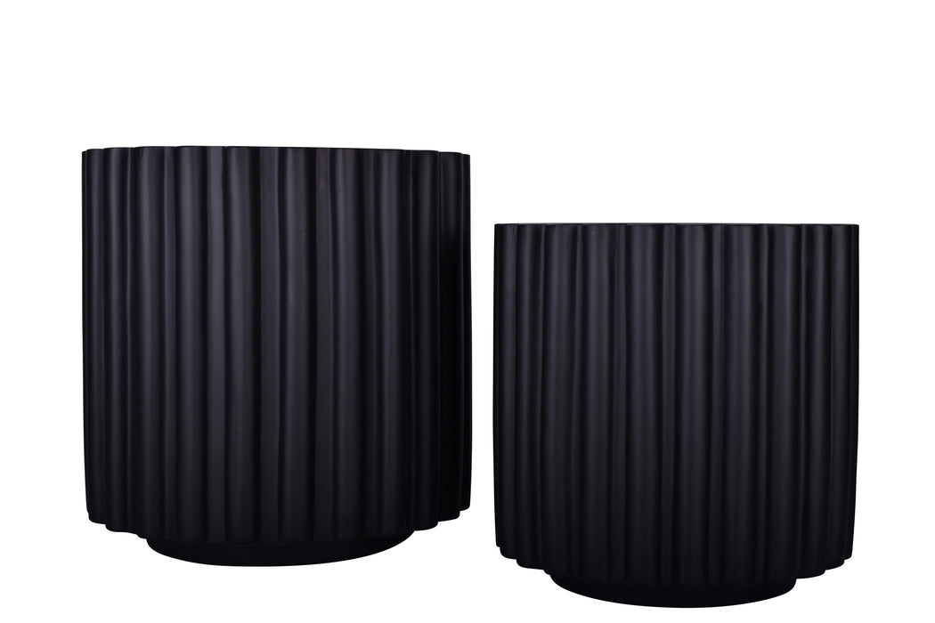 Fiona Planter Collection-Black Fluted Fiberglass Collection     CN1244