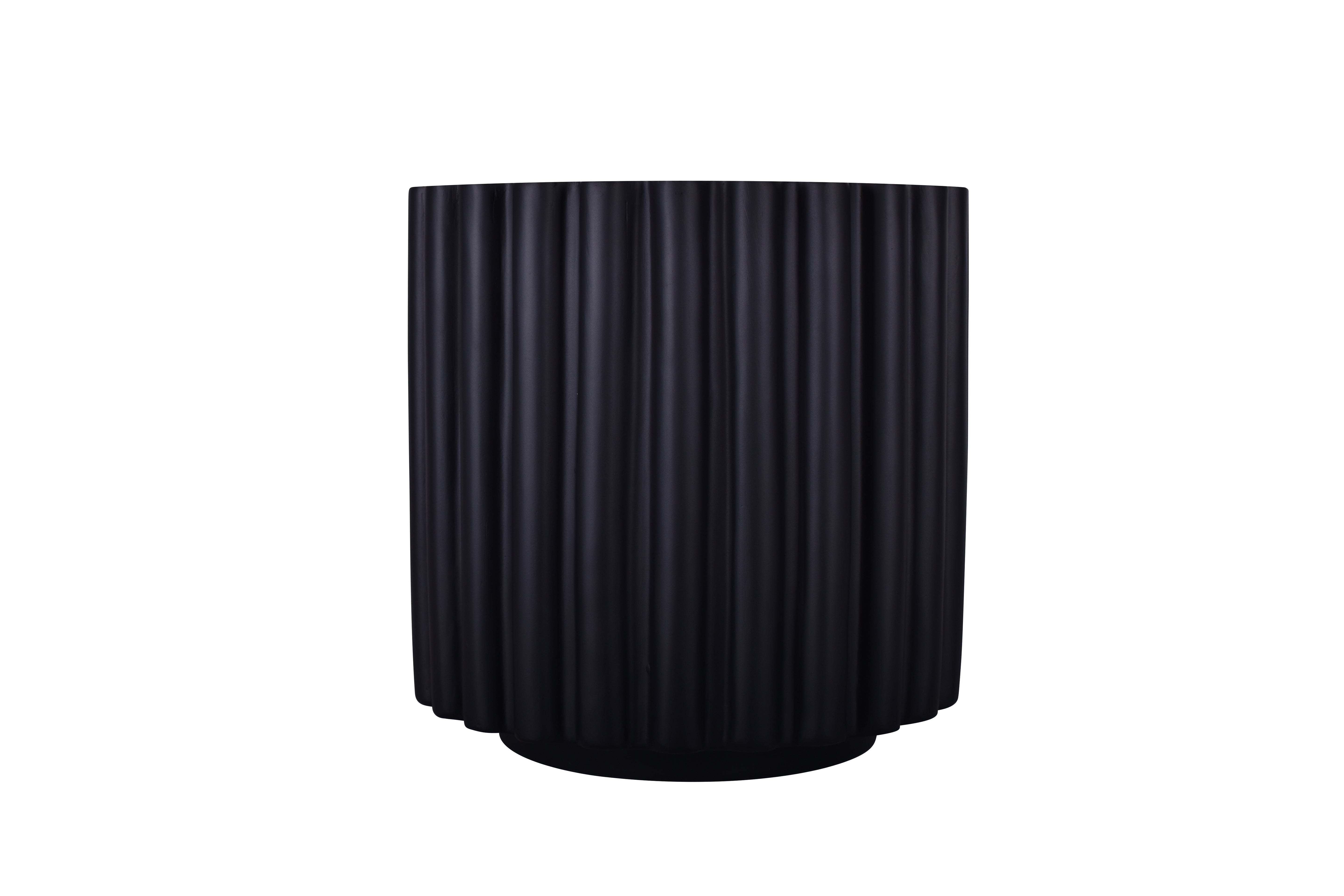 Fiona Planter Collection-Black Fluted Fiberglass Collection     CN1244