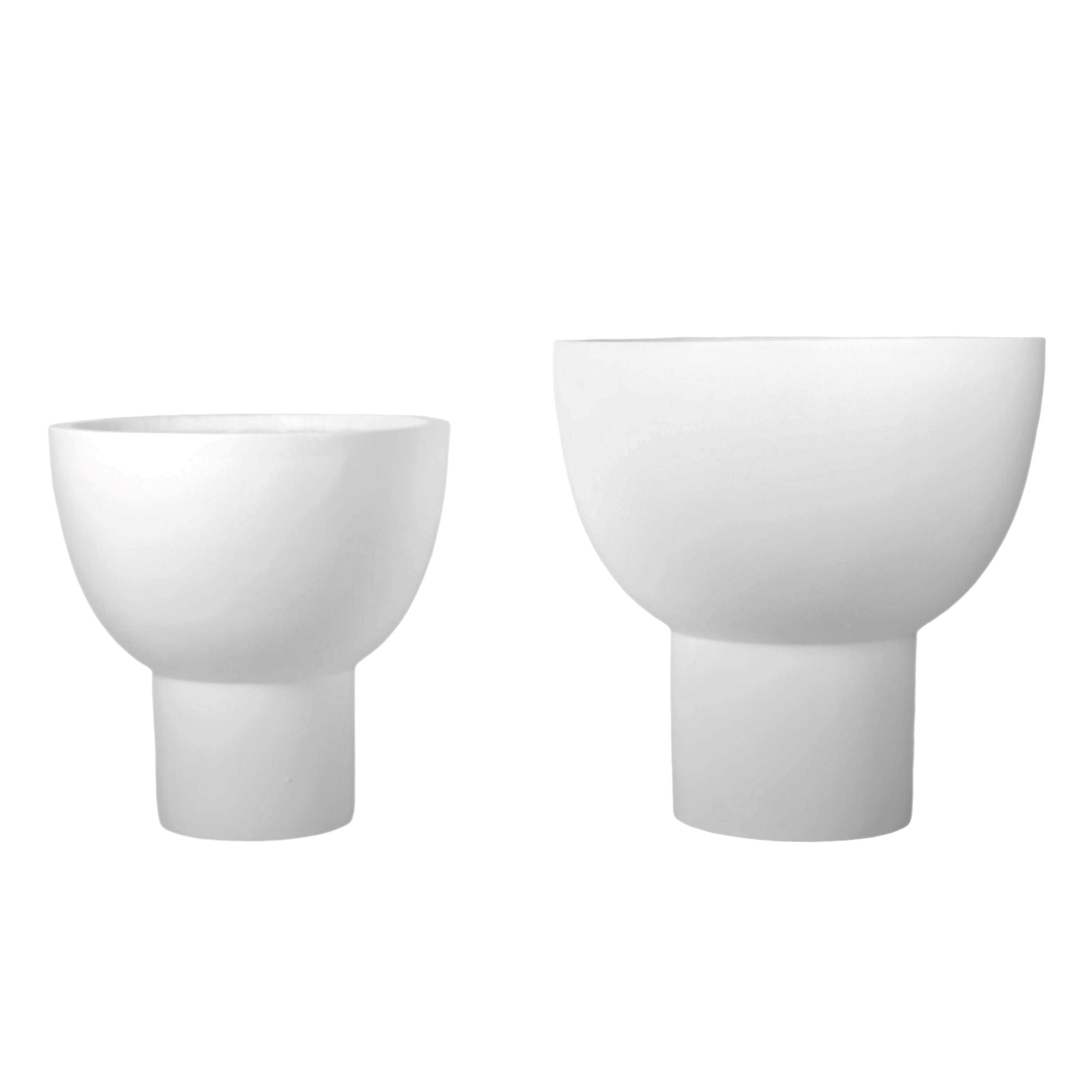 Michael Planter Collection - White Fiberglass   CN1271