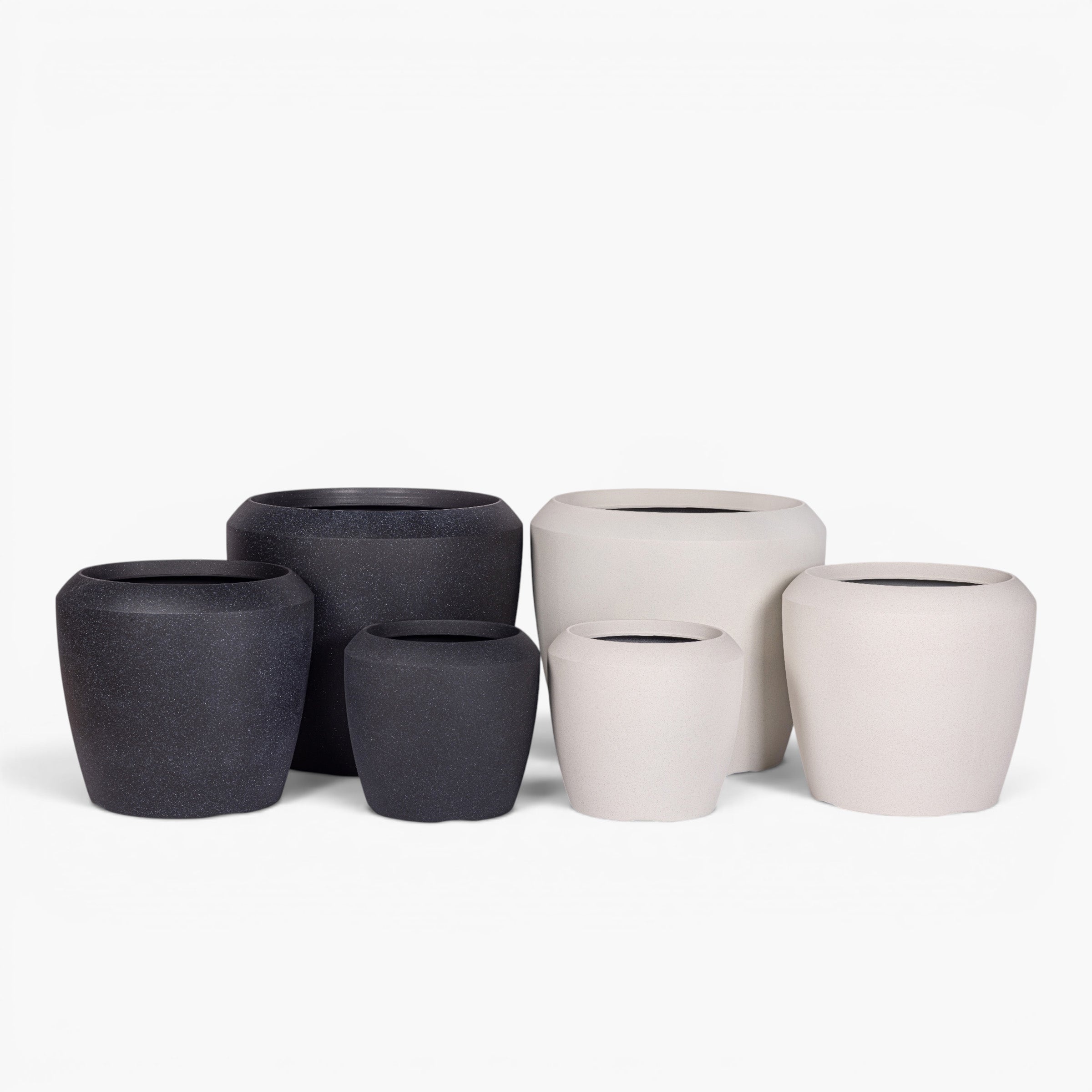Brynn Planter Black  CN1460WH | CN1461BK