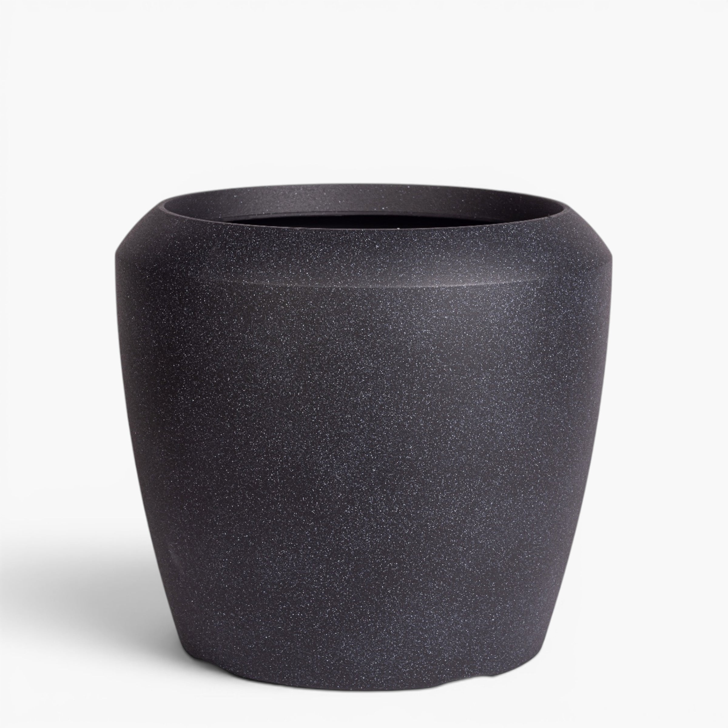 Brynn Planter Black  CN1460WH | CN1461BK