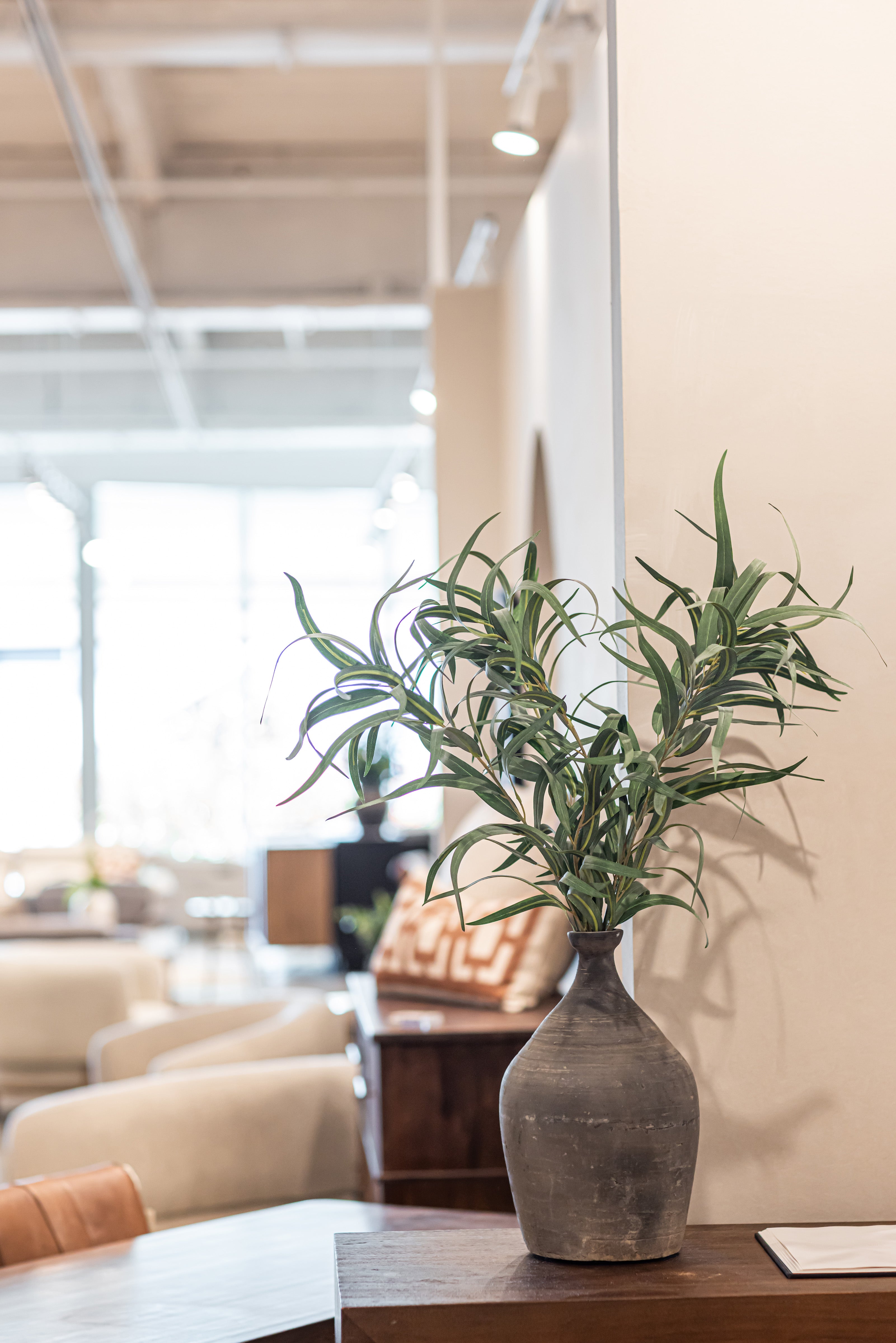 11" Lucy Vase with Eucalyptus Stem AR1225