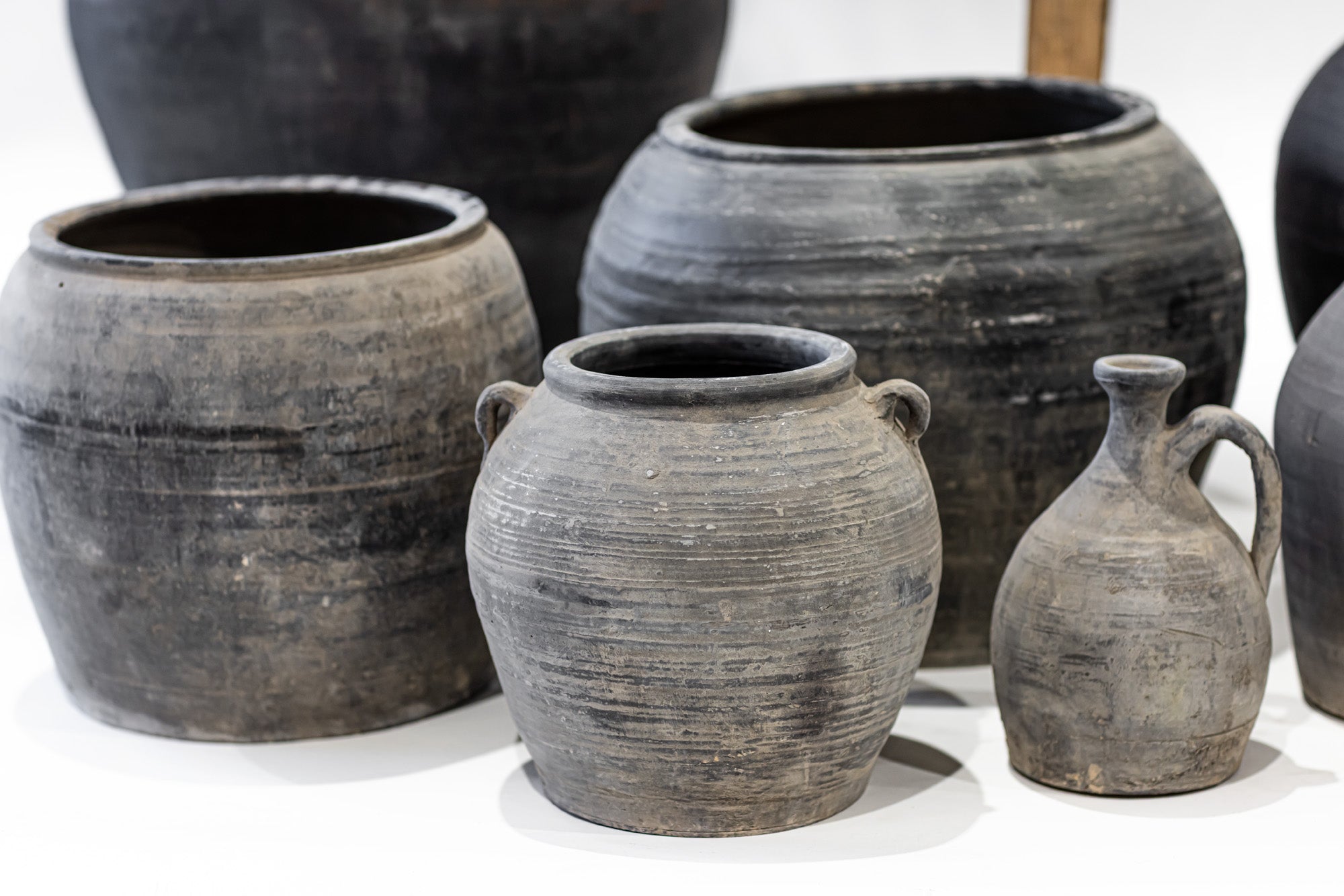 Vintage Black Grey Clay Pot   CN1154