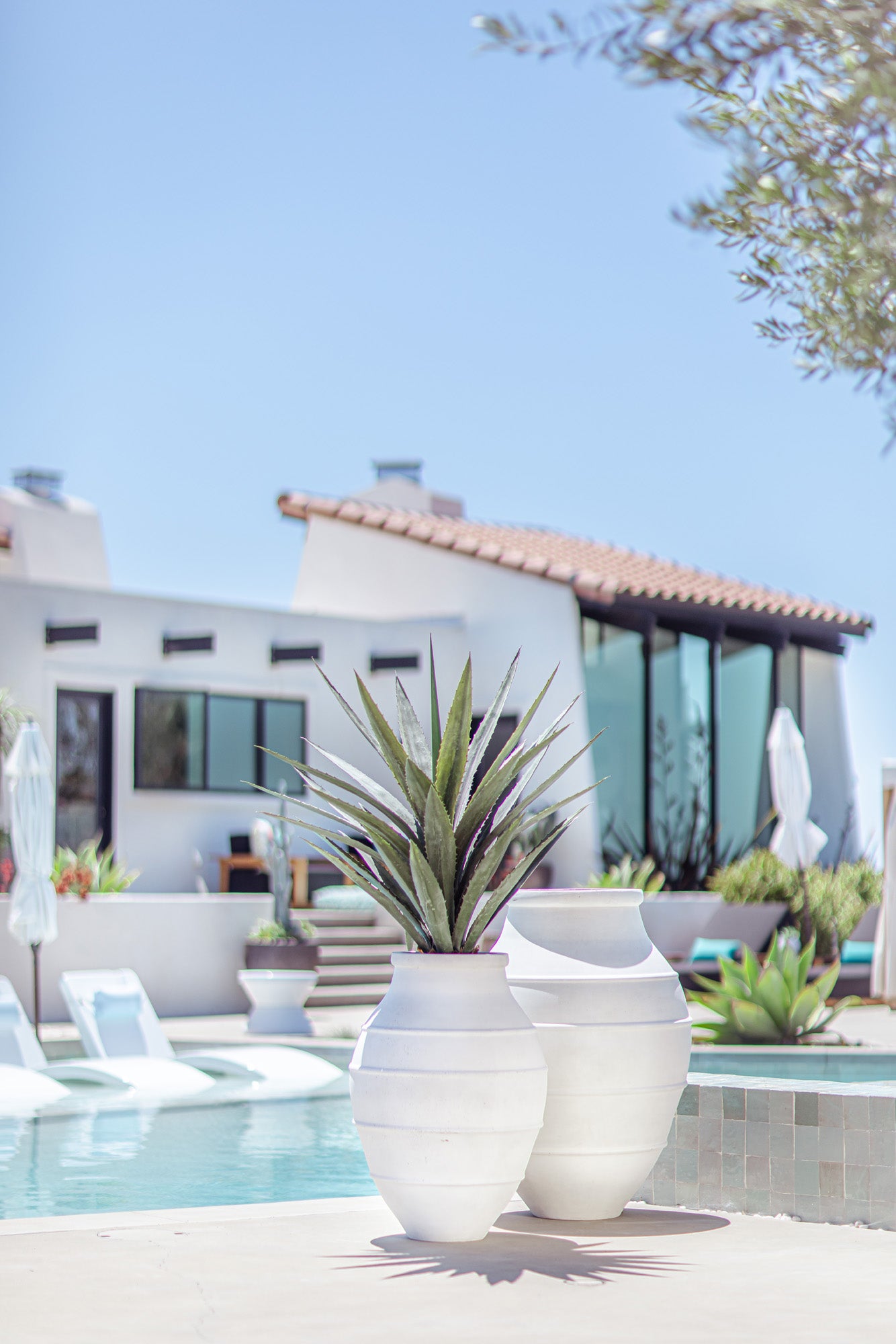 Croft Planter Collection - White   CN1313