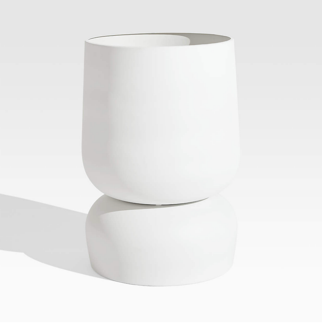 The Zoe-White Reversible Metal Planter   CN1273