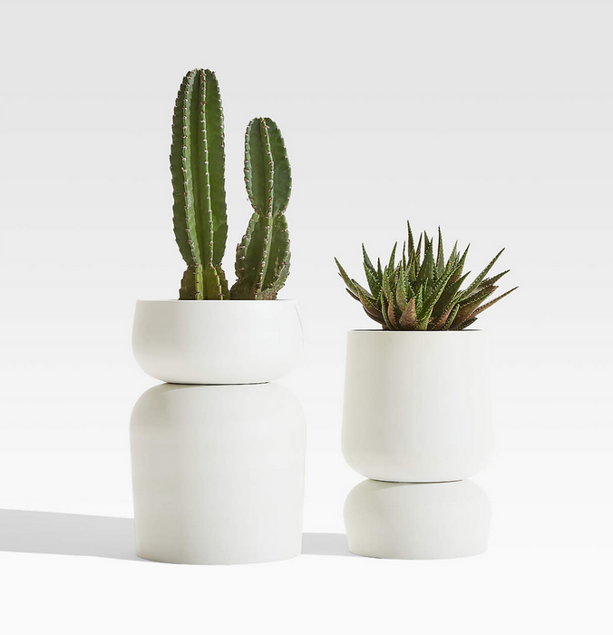 The Zoe-White Reversible Metal Planter   CN1273