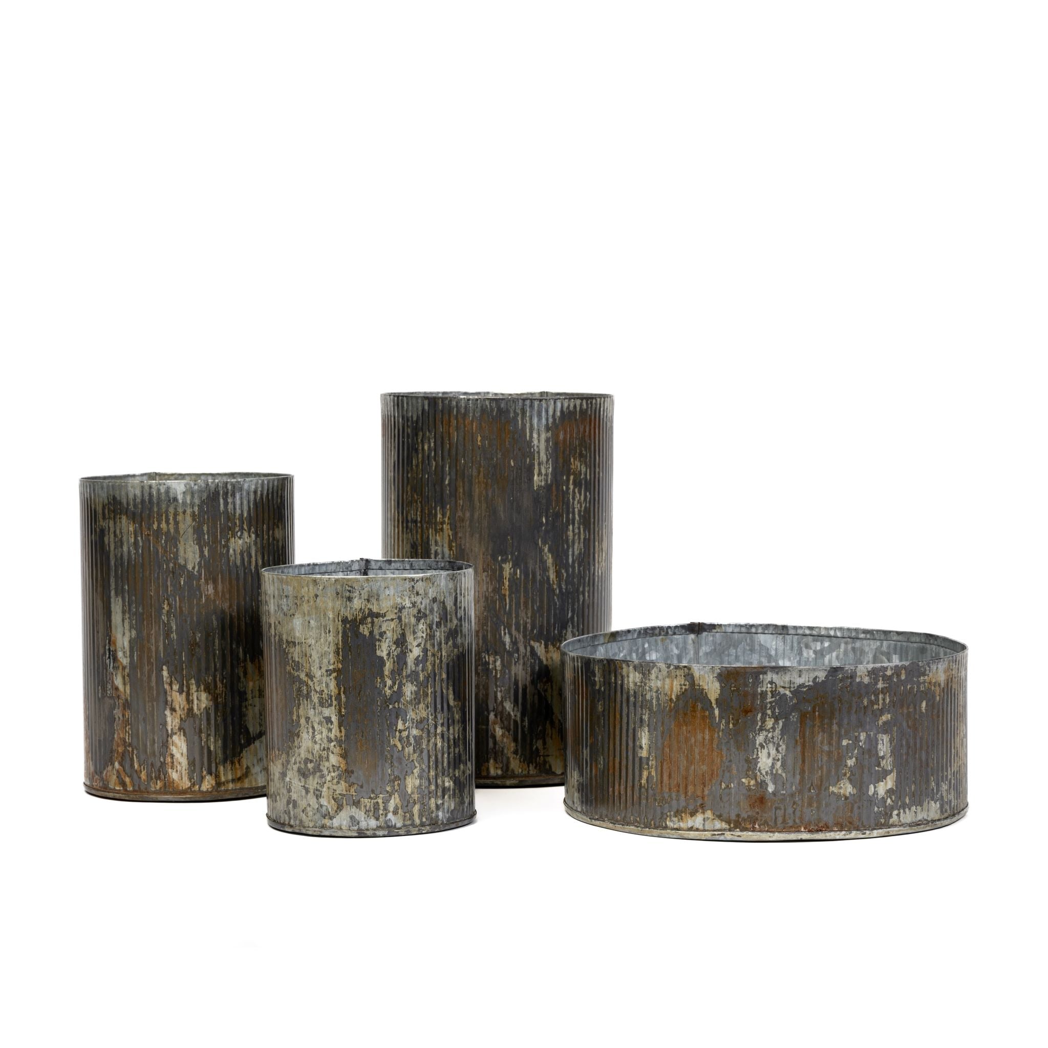 Rusty Antiqued Galvanized Planter Set    CN1077